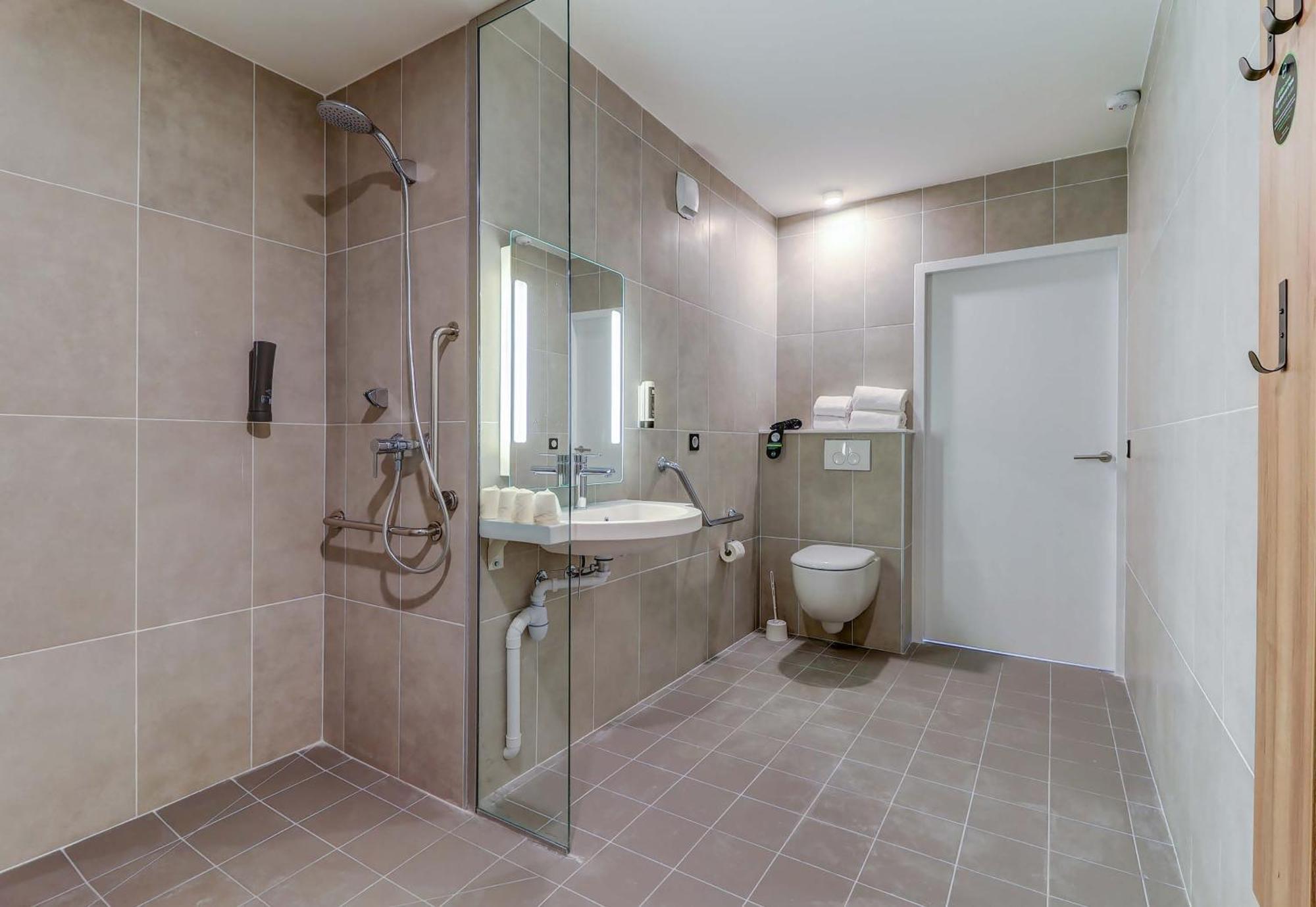 B&B Hotel Dijon Valmy Toison D'Or Dış mekan fotoğraf