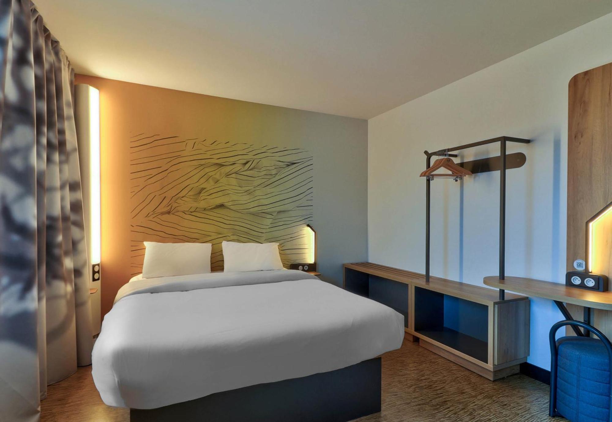 B&B Hotel Dijon Valmy Toison D'Or Dış mekan fotoğraf